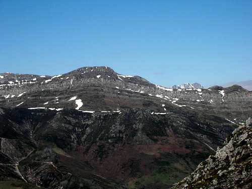 Cirbanal peak