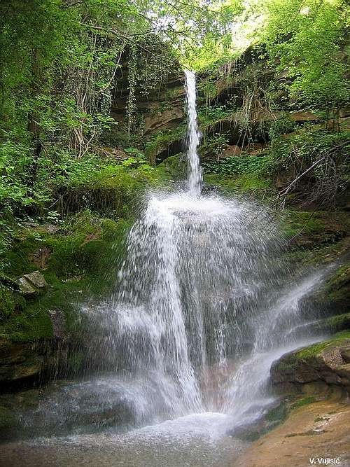 Bigar waterfall