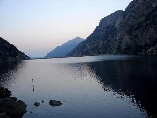 Lake of Cavallers