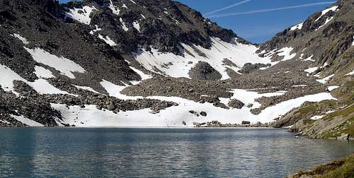 Il lago di Pietra Rossa (2556 m)