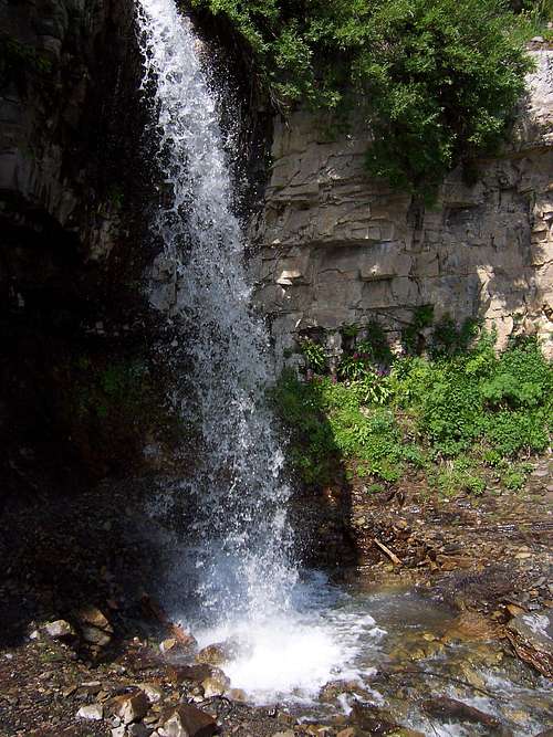 Aspen Grove Trail Waterfall