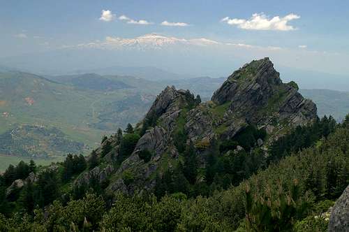 Rocca Campanito with Monte Etna