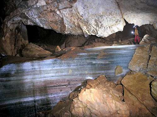 Platteneck Ice Cave