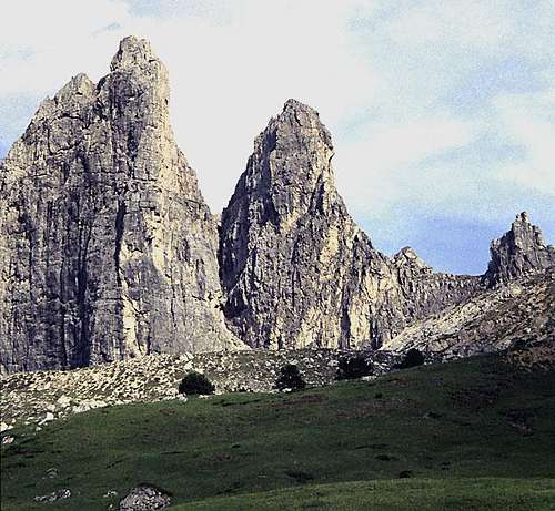 Second Sella Tower