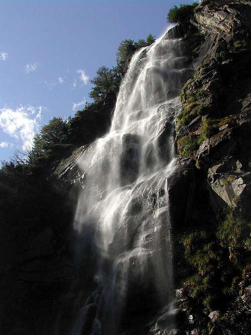 Acqua Fraggia waterfalls