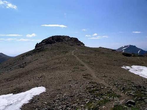 The summit block of Mt. Belford (Mt. Harvard on right)