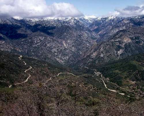 Hwy 180 winds its way into Kings Canyon