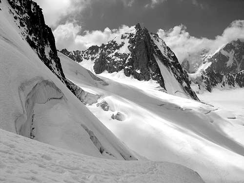 La Tour Ronde (3792 m)