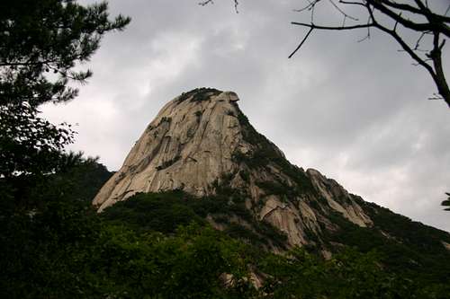Insubong Peak
