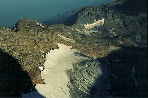 Garden Wall-- Glacier Overlook to Swiftcurrent Pass