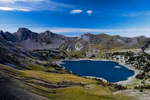 Lac d'Allos with lake's towers