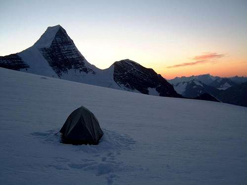 Blissful camp at the base of Resplendent Mountain's summit ridge