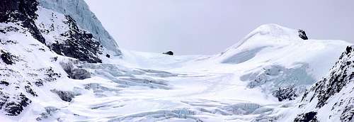 Il ghiacciaio del Laveciau