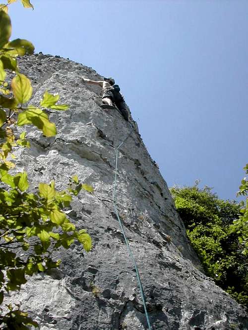 La Roque cliff 01