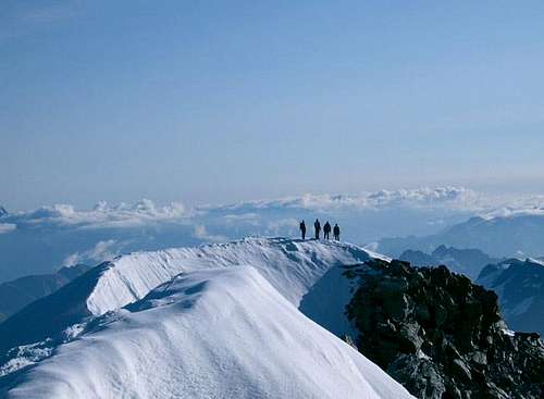Wonderfull ride in hight mountains : traverse  Fletschorn 3993 m. - Lagginhorn 4010 m.