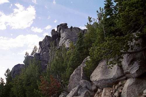 Granite near the summit of The Lakes LO