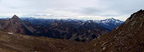 Tomyhoi Peak, 7000 ft Panorama