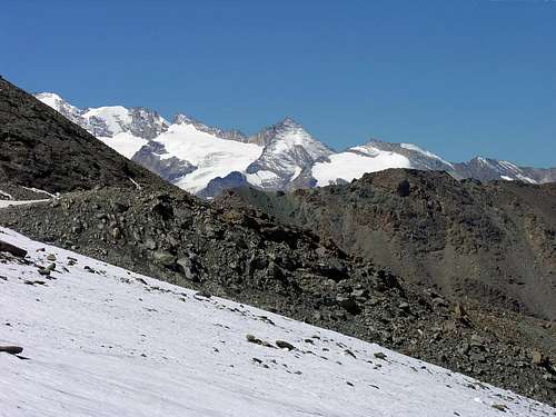 L'Herbetet (3778 m) dal ghiacciaio del Tessonet