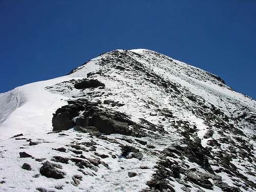 Il versante n-o della Punta Tersiva (3515 m)