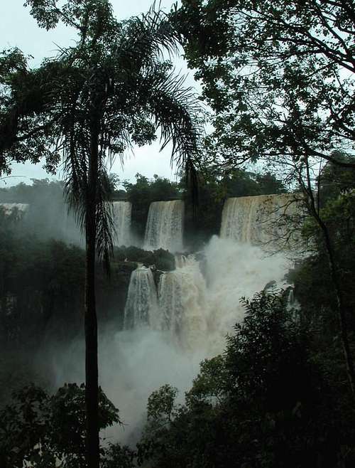 Iguazu / Iguaçu Falls 14