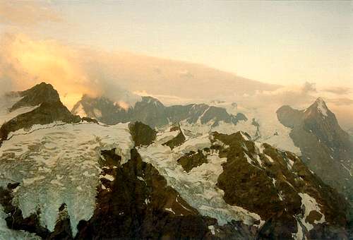 The Schreckhorn ridge and Eiger seen from Wetterhorn