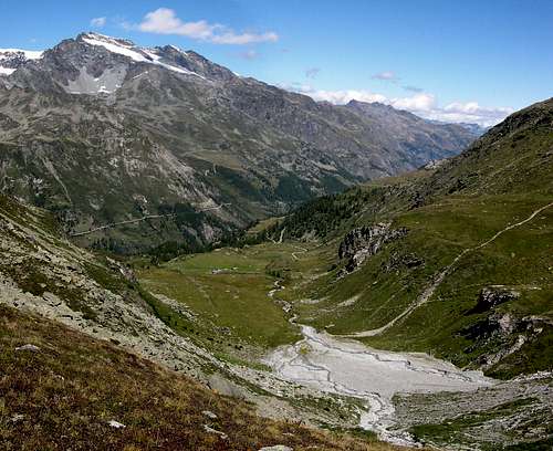 Along the trail from Vallone d'Invergnan to Becca Refreita <i>2612m</i> in Valgrisenche