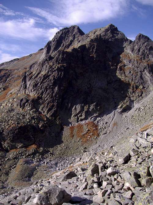 Zabi kon (2291 m), Zabia veza (2340 m) and Volia veza (2373 m).