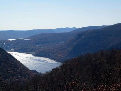 Hudson River from up high on Breakneck Ridge