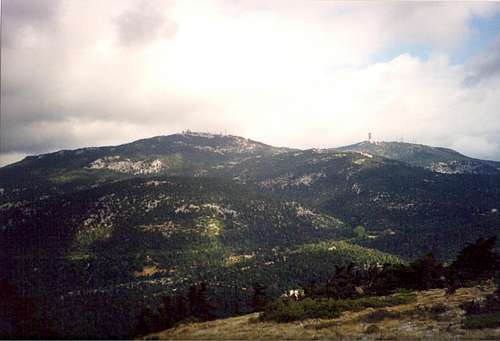 View of the 2highest peaks from Kura peak
