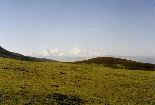 The Gongga Range seen from near Haizi Shan