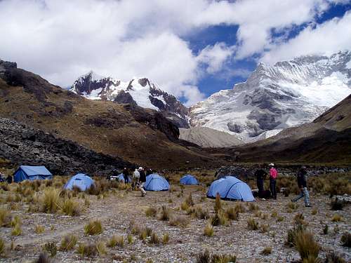 Base Camp Alpamayo-Valley