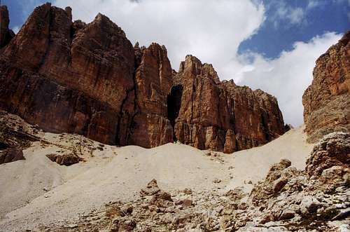 Way up to Sass Pordoi