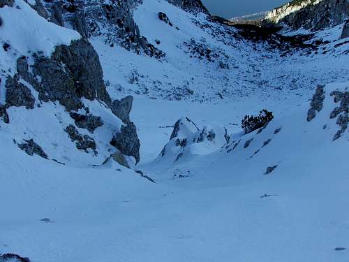A nice looking couloir...