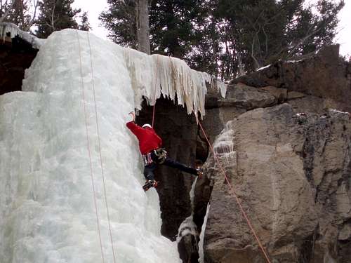 Downclimbing Ice with a Stem