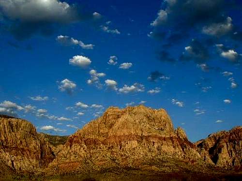 Las Vegas Red Rock Canyon - A Spectacular Desert Wonderland near