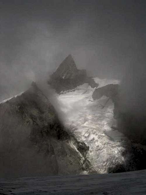 The Zinalrothorn seen from...