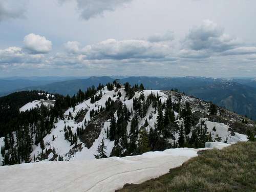 Twin Crags from Latour Peak