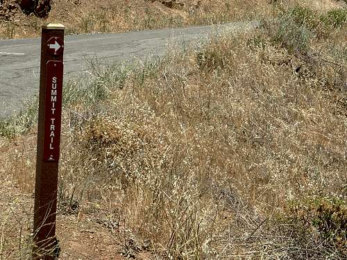 Summit Trail Sign