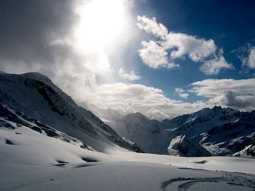 Sun on the Taschach Glacier