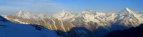 Panorama Matterhorn and Weisshorn