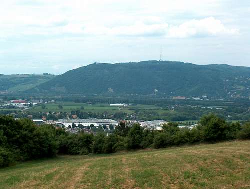 Leopoldsberg and Kahlenberg from Bisamberg