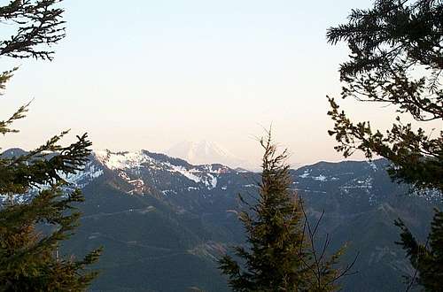 Distant shot of Mt. Rainier