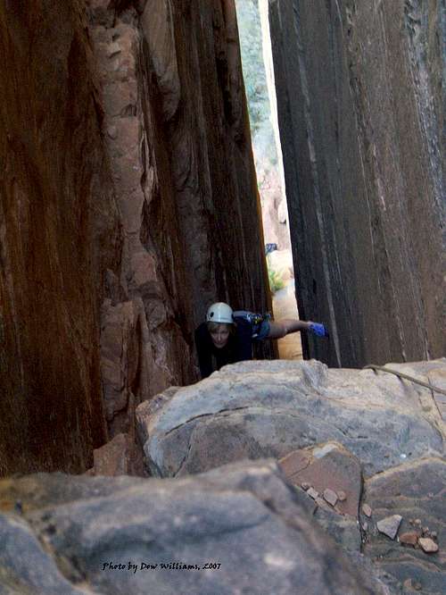 Weeping Rock Chimney, 5.7, 2 Pitches