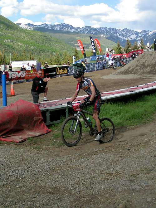 Teva Mountian Games 2007 Mountain Bike Race Winner Jay Henry finishes with a flat tire.