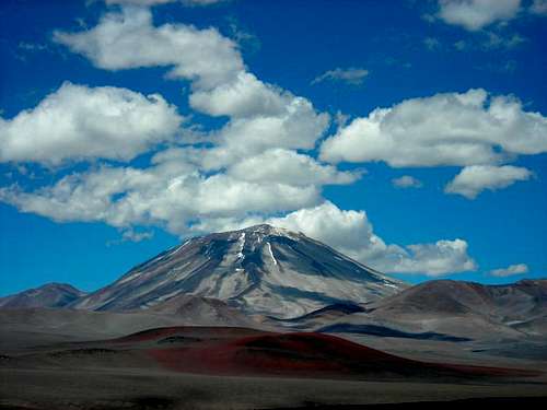 Cerro Incahuasi (6621m)