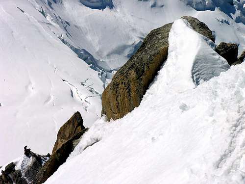 Aiguille du Midi (3842 m), arête des Cosmiques.