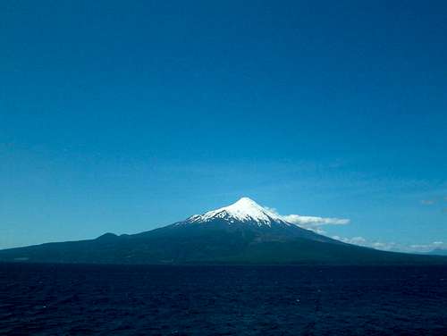 Volcan Osorno (2680m)