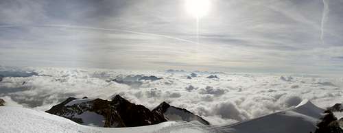 Piz Palü - climbing over the clouds