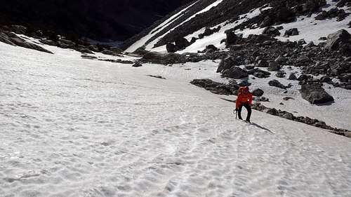 Approach to the S.W. Couloir