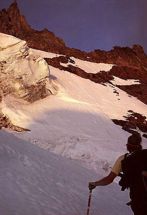 First light on the headwall<br>Jefferson Park Glacier Route